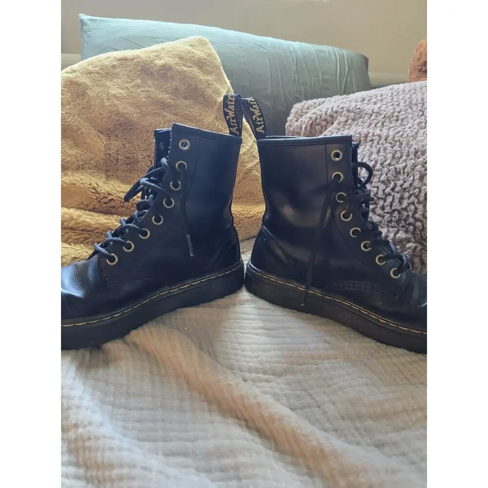 Dr. Martens Zavala Boots Combat Classic Grunge 1990s Y2K lace up size 6 Womens